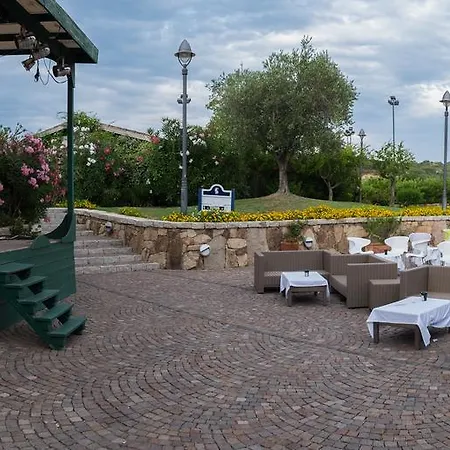 Geovillage Appart hôtel *